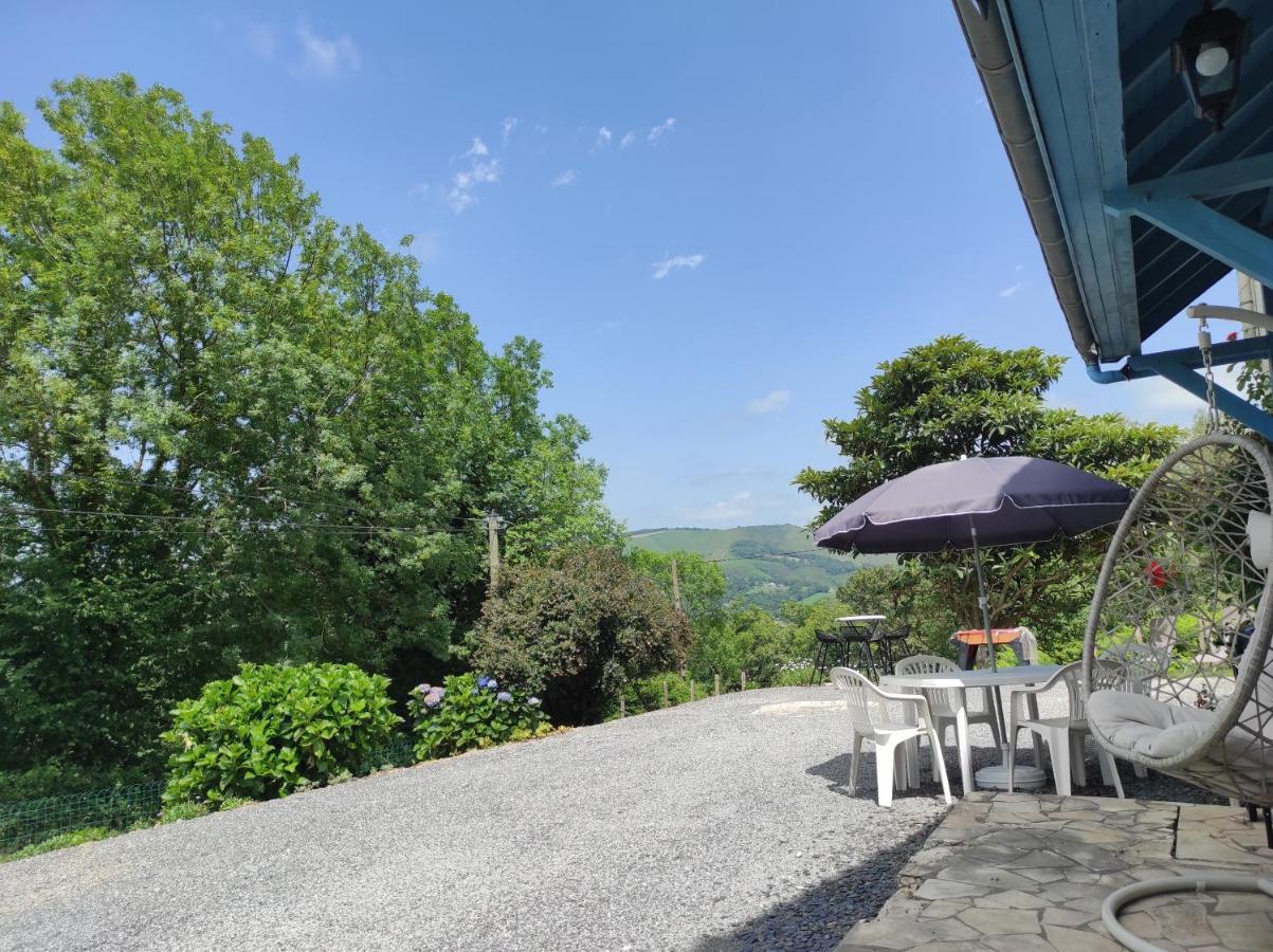 Gite Des 3 Arbres Aramits Exterior photo