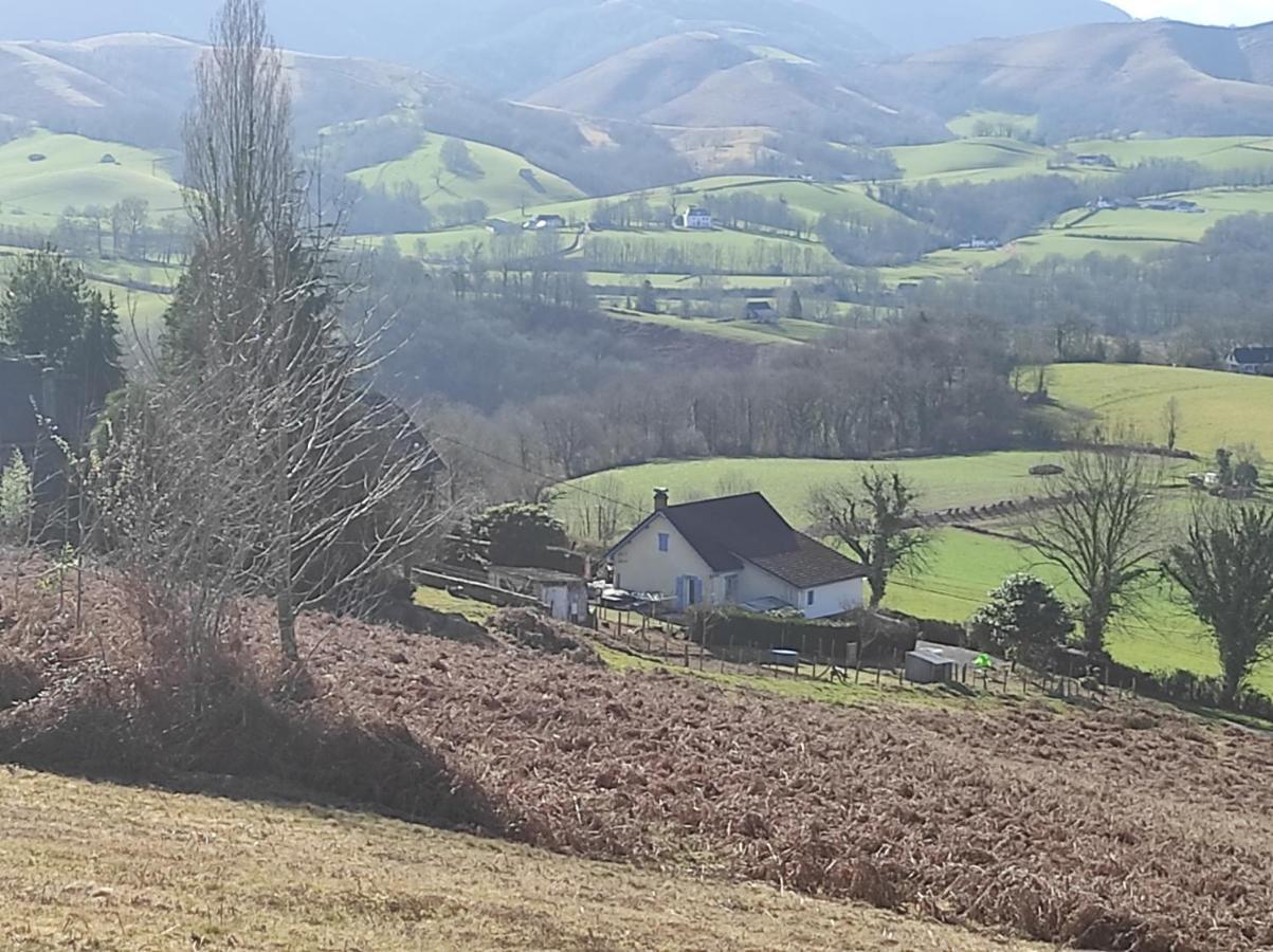Gite Des 3 Arbres Aramits Exterior photo